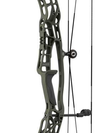 HOYT BOW ALPHA AX-3 33