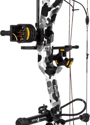 BEAR BOW PKG, LEGIT MAXX (30") RTH 70 Fred Bear Whiteout/Black RH