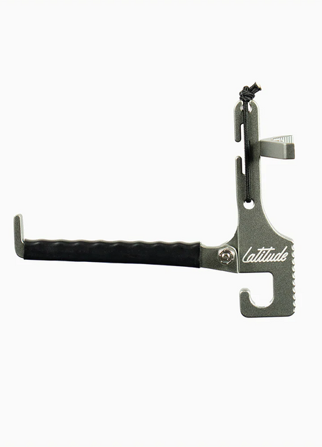 Latitude Bite Bow Hanger Gray